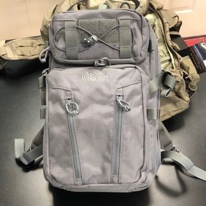 Vanquest Falconer 27